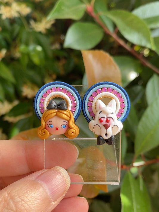 Bottoncini Alice e Bianconiglio