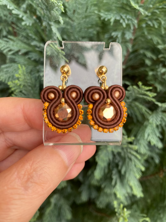 Orecchini mini con Cristallini Swarovski in bronzo dettagli oro