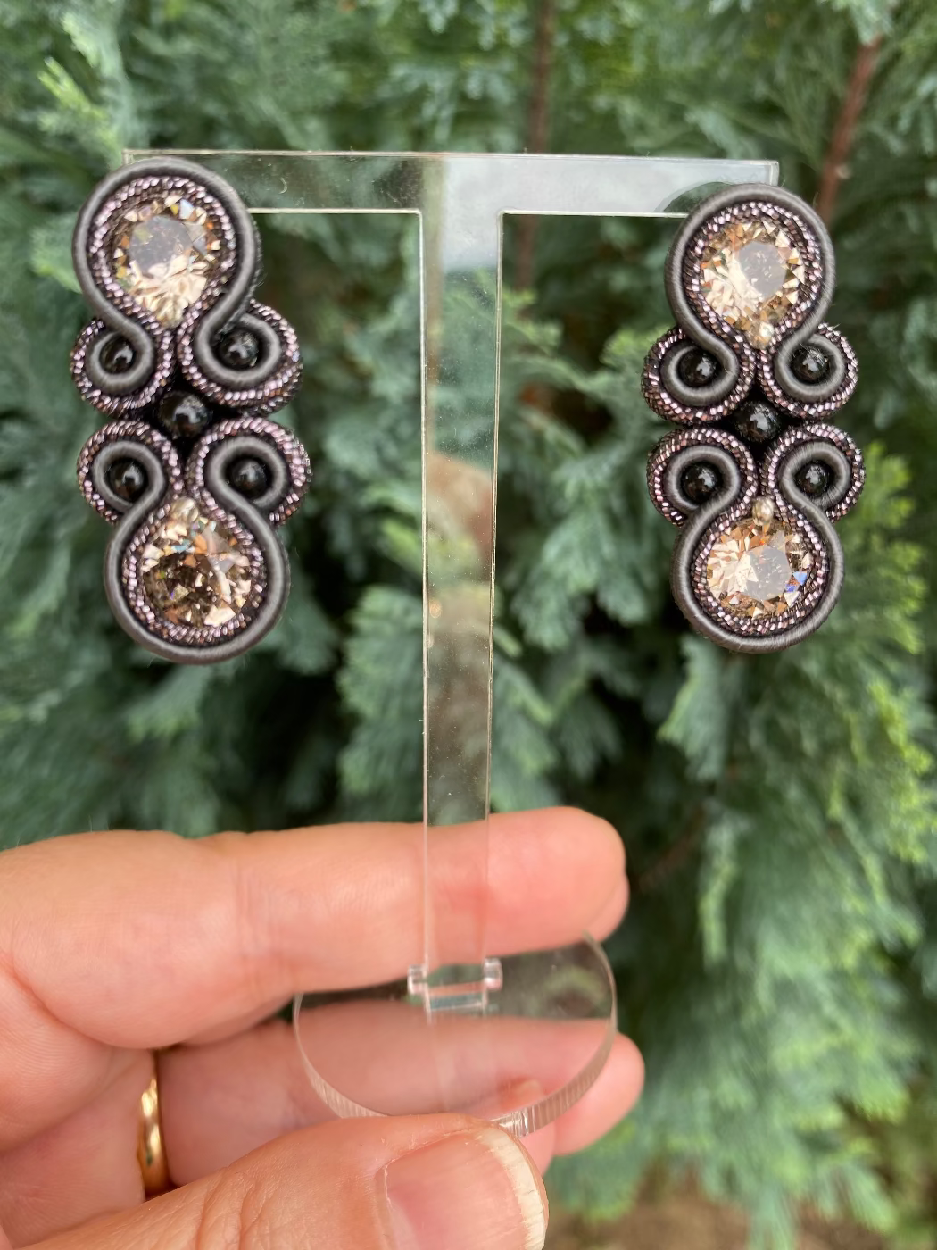 Orecchini doppio Swarovski toni antracite