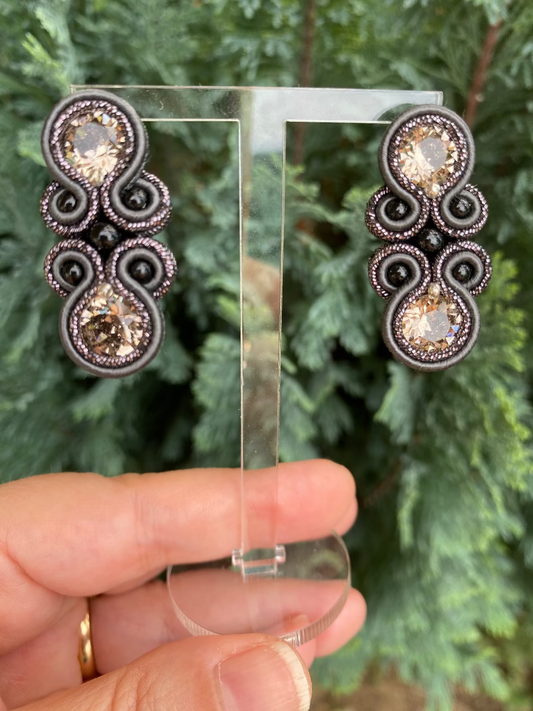 Orecchini doppio Swarovski toni antracite